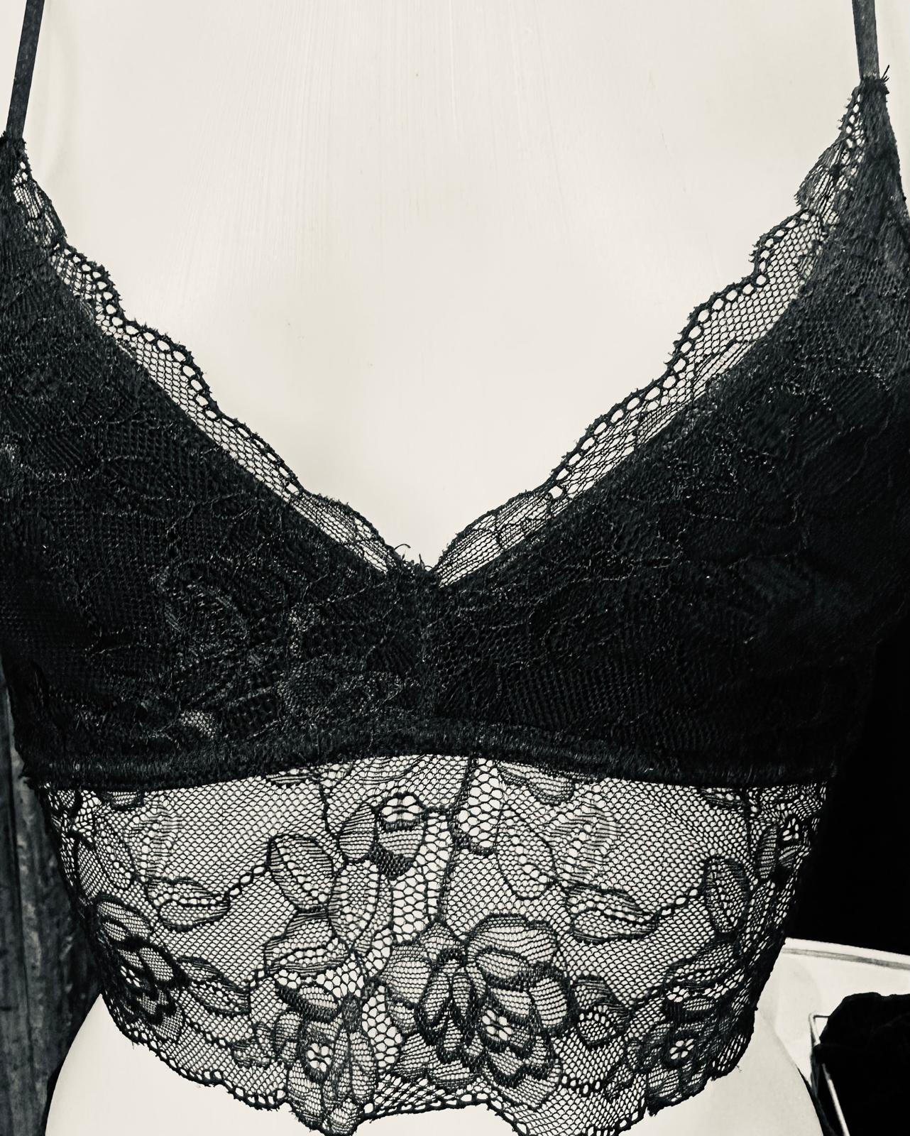 גוזיית לב תחרה